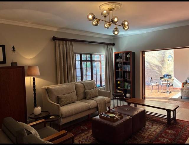 2 BEDROOM PROPERTY TO RENT IN WATERKLOOF RIDGE